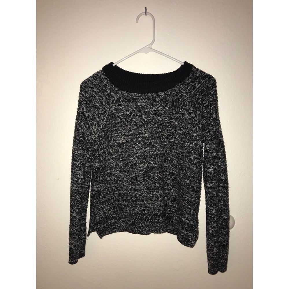 Size sm. Grey and black mini sweater! Very warm